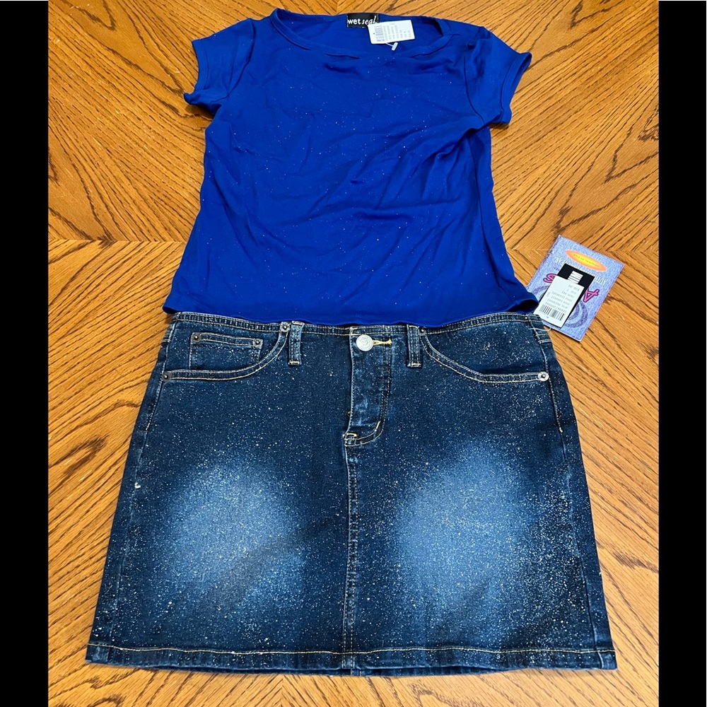 ****** Wet Seal top and skirt set NWT ******